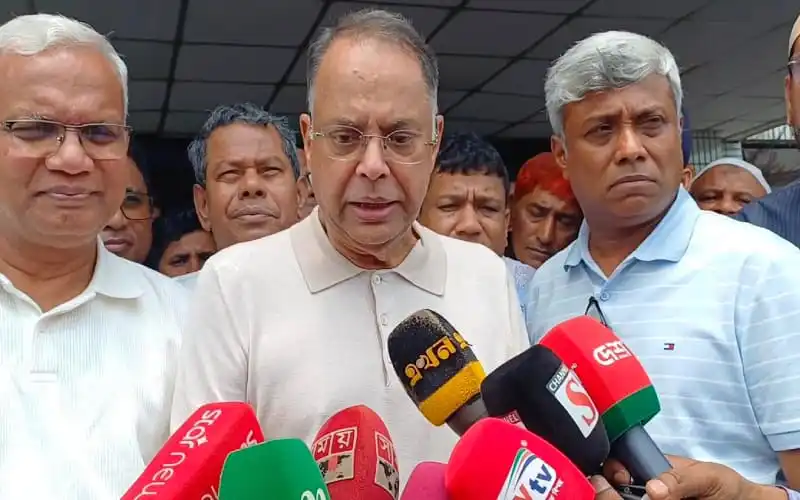 জ্বালানি মন্ত্রী বিদ্যুৎ খাতে সরকারের অবদান নিয়ে বক্তব্য দিচ্ছেন. Channel i News - চ্যানেল আই নিউজ