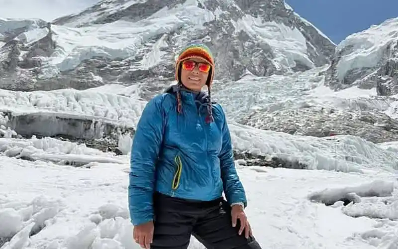 বাংলাদেশি নারী অভিযাত্রী নুরুন্নাহার নিম্নি এভারেস্ট শিখরে পৌঁছেছেন।. Channel i News - চ্যানেল আই নিউজ