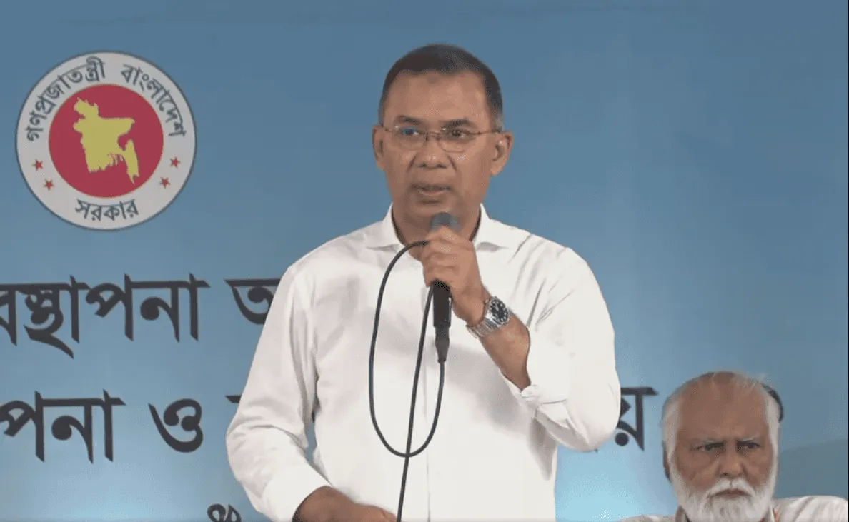 প্রধানমন্ত্রী পদ্মা ও তিস্তা ব্যারেজ নির্মাণের ঘোষণা দেন. Channel i News - চ্যানেল আই নিউজ