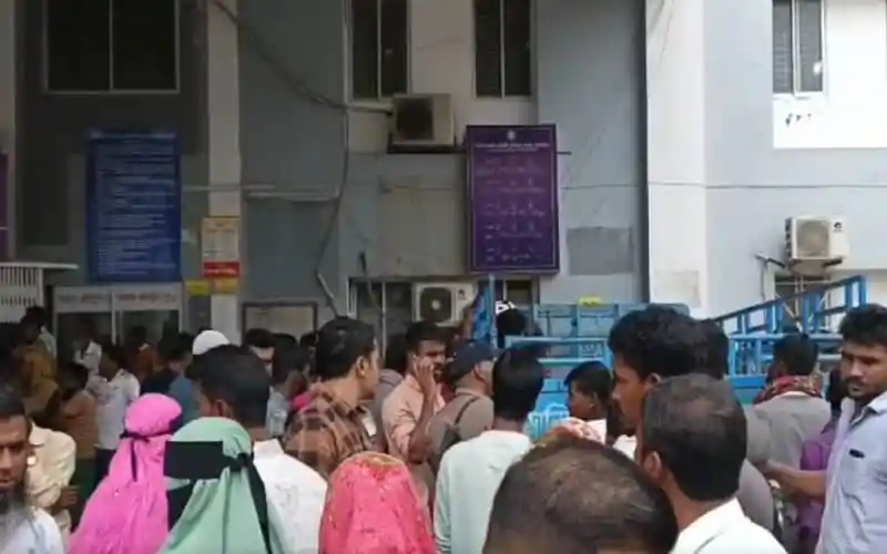 সিলেটে ট্রাক-পিকআপ মুখোমুখি সংঘর্ষে নিহত ৭, ব্যাপক জনসমাগম. Channel i News - চ্যানেল আই নিউজ
