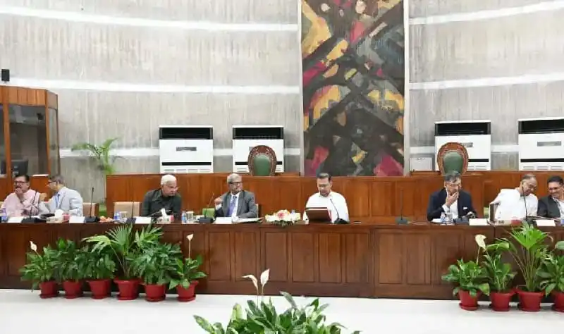 বাংলাদেশের সংসদে বৈদ্যুতিক বাস আমদানিতে শুল্ক অব্যাহতির আলোচনা।. Channel i News - চ্যানেল আই নিউজ