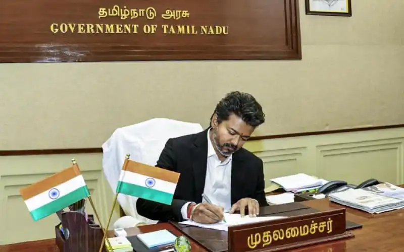 তামিলনাড়ু সরকারের নতুন মুখ্যমন্ত্রী শপথ গ্রহণ করছেন. Channel i News - চ্যানেল আই নিউজ