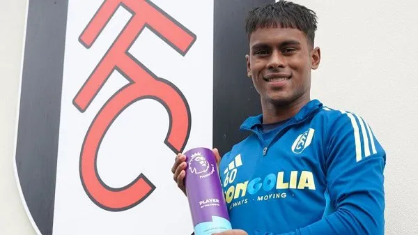 বাংলাদেশ ফুটবলের ওয়াহিদ ব্রাদার্সের নতুন খেলোয়াড়ের ছবি. Channel i News - চ্যানেল আই নিউজ