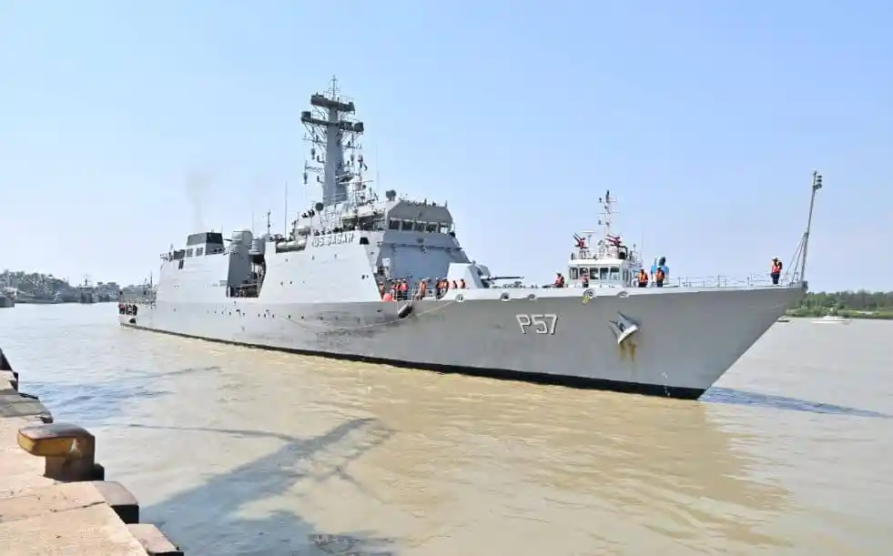 ভারতীয় নৌবাহিনীর জাহাজ চট্টগ্রামে শুভেচ্ছা সফরে আসছে. Channel i News - চ্যানেল আই নিউজ