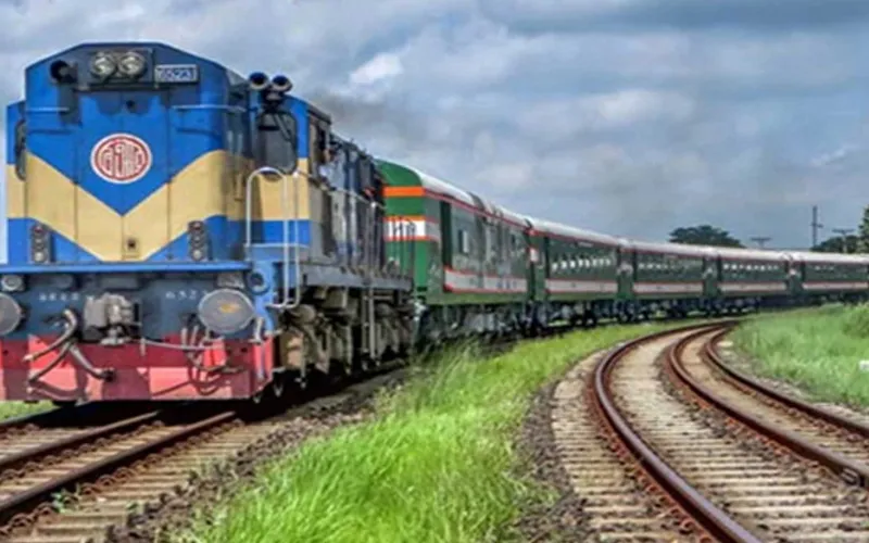ট্রেনের ইঞ্জিন বিকল, ঢাকা- ময়মনসিংহ ট্রেন চলাচল বন্ধ