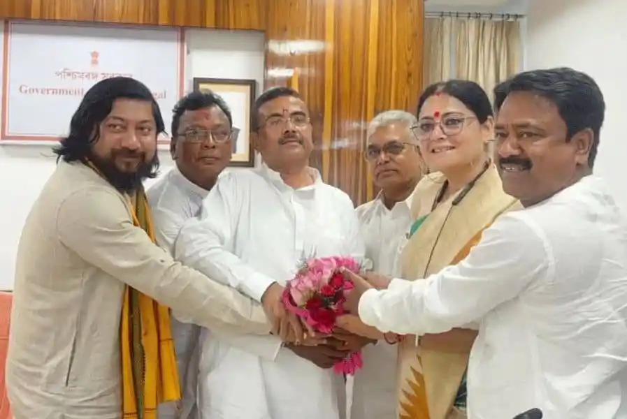 শুভেন্দু অধিকারী ও অন্যান্য নেতাদের সঙ্গে বৈঠক।. Channel i News - চ্যানেল আই নিউজ