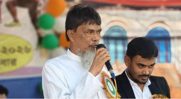 বাংলাদেশের নির্বাচনী সভায় বক্তা ও সমর্থকরা উপস্থিত. Channel i News - চ্যানেল আই নিউজ
