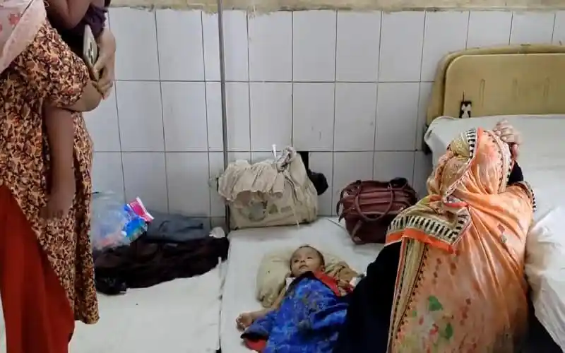 শিশু হাসপাতালে ভর্তি, নোয়াখালীতে হাম উপসর্গে আক্রান্ত শিশু. Channel i News - চ্যানেল আই নিউজ