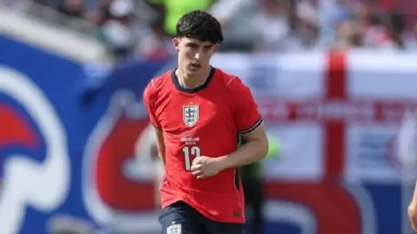 England cricket player Travis Head in action during a match. Channel i News - চ্যানেল আই নিউজ