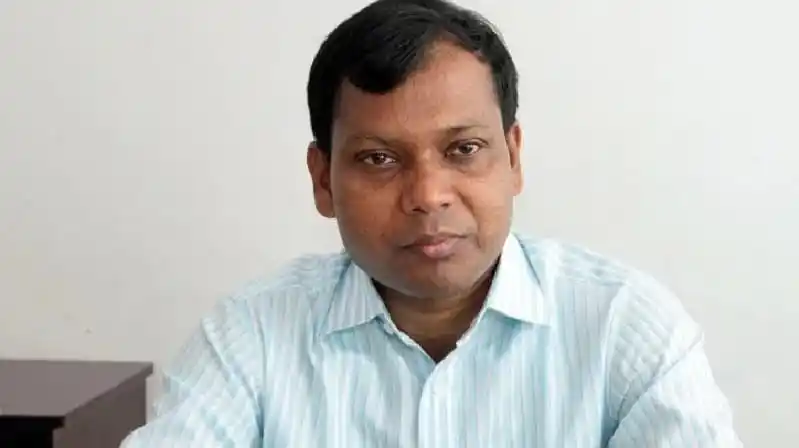 সিলেটের ডিসি সারওয়ার আলমের ছবি, বাংলার সংবাদে গুরুত্বপূর্ণ ব্যক্তিত্ব. Channel i News - চ্যানেল আই নিউজ