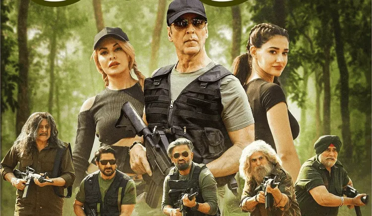 অ্যাংরি বার্ডস সিনেমার চরিত্ররা বনজঙ্গলে অবস্থান করছে. Channel i News - চ্যানেল আই নিউজ