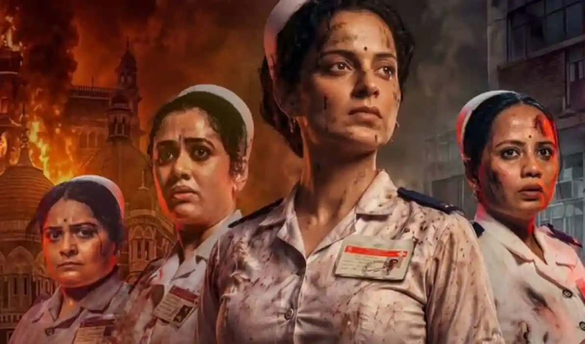 বিপর্যস্ত পরিস্থিতিতে নারীদের দৃশ্য, ভারতীয় পুরুষ ও নারী পুলিশ. Channel i News - চ্যানেল আই নিউজ