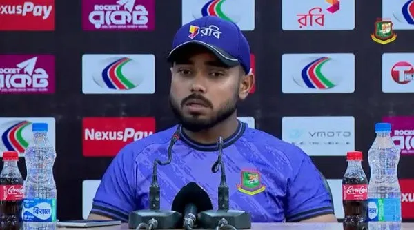 বাংলাদেশ ক্রিকেটার ইমন সংবাদ সম্মেলনে কথা বলছেন।. Channel i News - চ্যানেল আই নিউজ