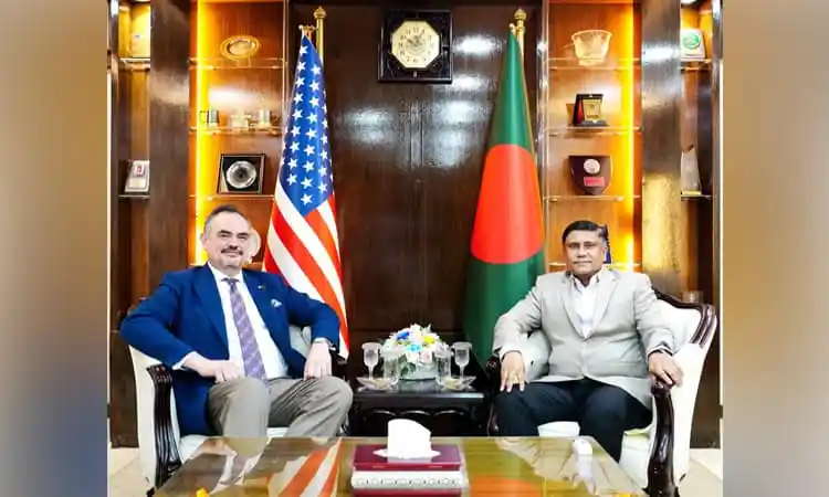 প্রধানমন্ত্রীর প্রতিরক্ষা উপদেষ্টার সঙ্গে মার্কিন রাষ্ট্রদূত সাক্ষাৎ. Channel i News - চ্যানেল আই নিউজ