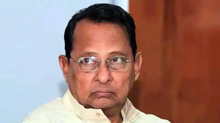 হাসানুল হক ইনু আদালতে উপস্থিত, বিচারক রায় ঘোষণা করছেন. Channel i News - চ্যানেল আই নিউজ