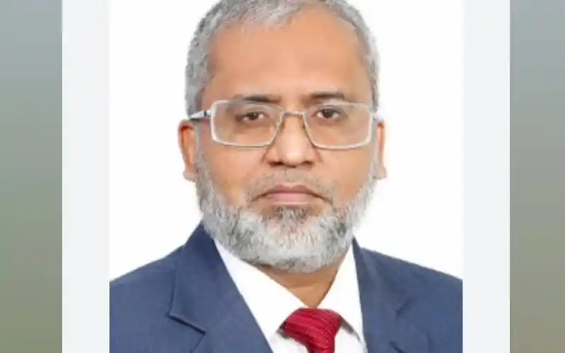 ড. মো. তৌহিদুল আলম খানের ছবি, ব্যাংকিং খাতে সমন্বিত পুনরুদ্ধার বিষয়ে আলোচনা. Channel i News - চ্যানেল আই নিউজ