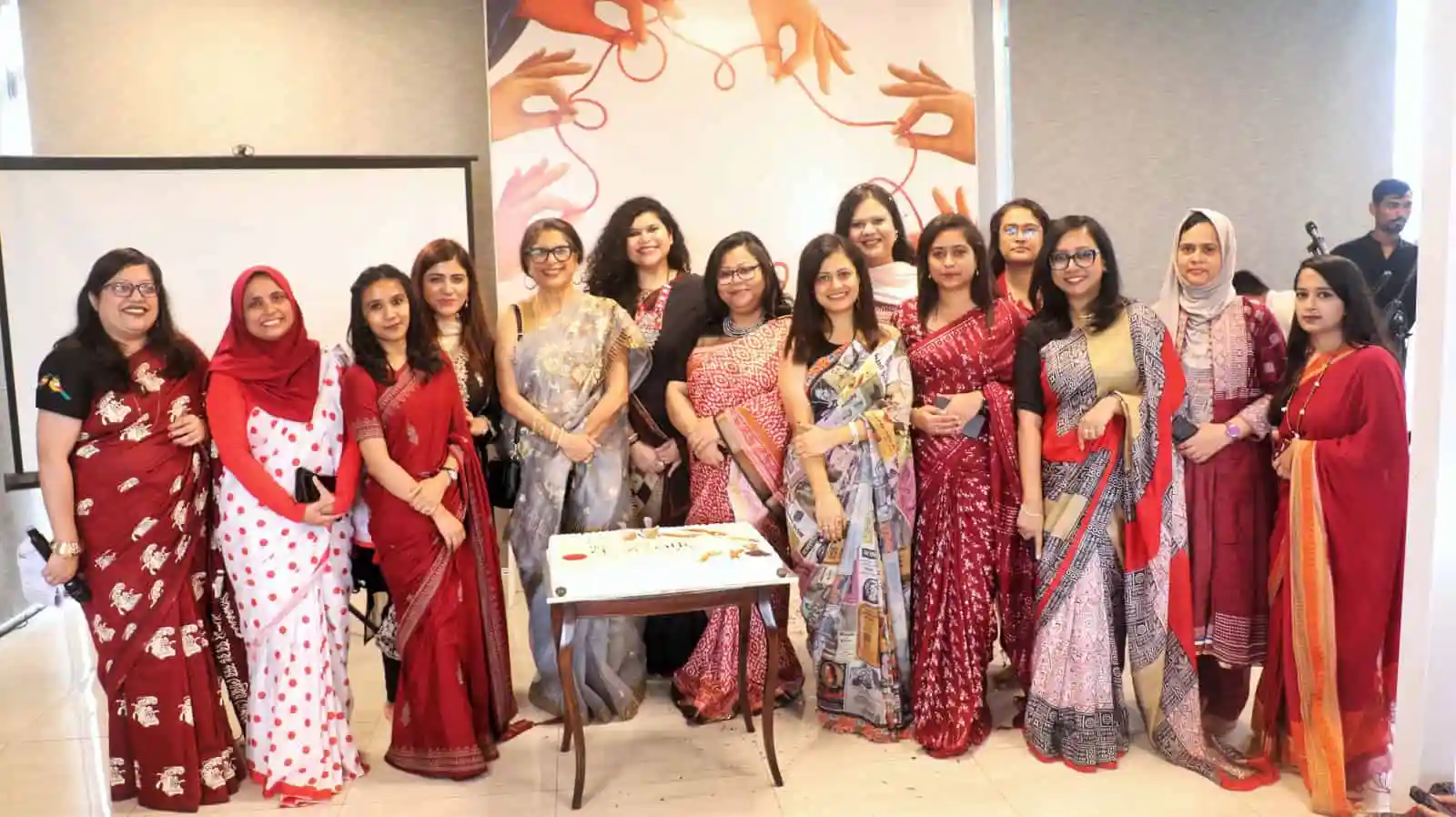 নারীদের সৃজনশীল ও পেশাগত উন্নয়নে 'হার এশিয়াটিক সার্কেল' উদযাপন. Channel i News - চ্যানেল আই নিউজ