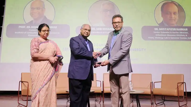 ব্র্যাক ইউনিভার্সিটিতে হাম প্রতিরোধে টিকাদান ও গবেষণা সেমিনার অনুষ্ঠিত. Channel i News - চ্যানেল আই নিউজ