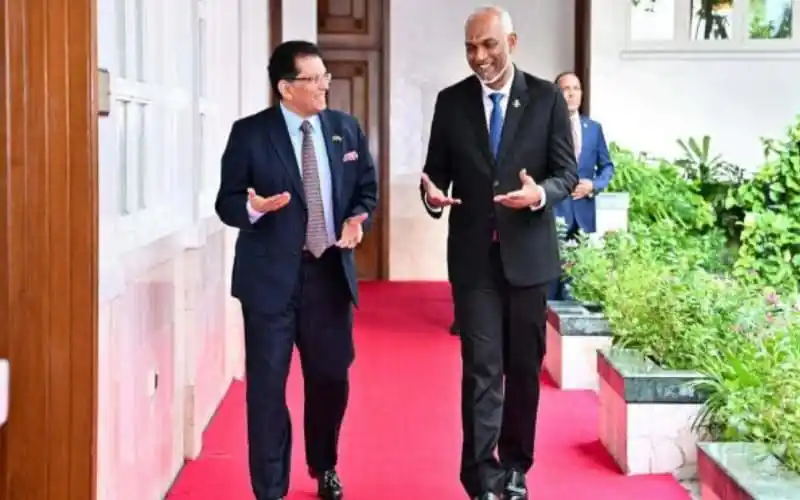 বাংলাদেশের পররাষ্ট্রমন্ত্রী মালদ্বীপের প্রেসিডেন্টের সঙ্গে সৌজন্য সাক্ষাৎ করছেন. Channel i News - চ্যানেল আই নিউজ