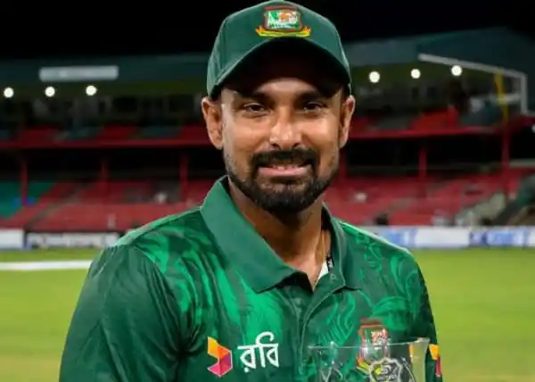 বাংলাদেশ ক্রিকেট দলের লিটন দাসের ছবি, ক্রিকেট মাঠে হাসিমুখে।. Channel i News - চ্যানেল আই নিউজ