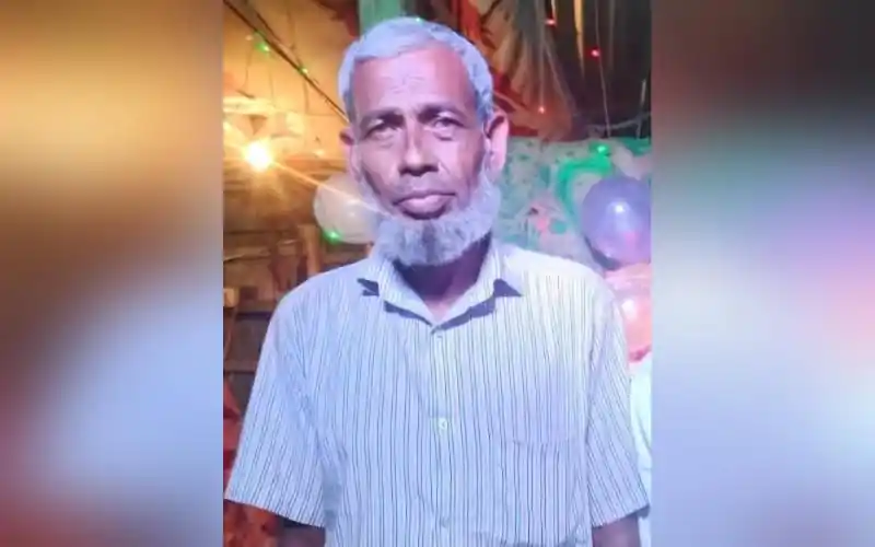 বয়স্ক পুরুষের ছবি, হালকা পাঞ্জাবি পরিহিত, পেছনে আলোর ঝলকানি।. Channel i News - চ্যানেল আই নিউজ
