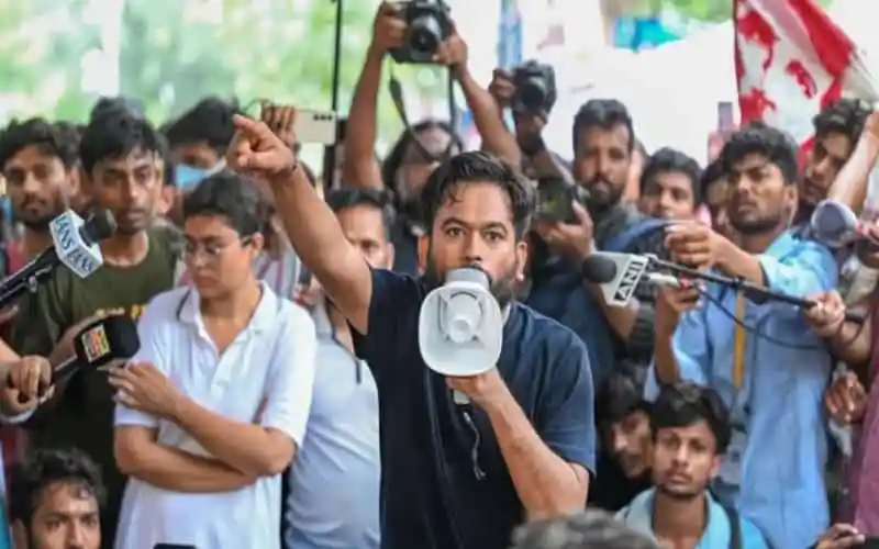 বাংলাদেশের নাগরিকরা ভারতের সংসদে লংমার্চের প্রতিবাদে রাস্তায়. Channel i News - চ্যানেল আই নিউজ