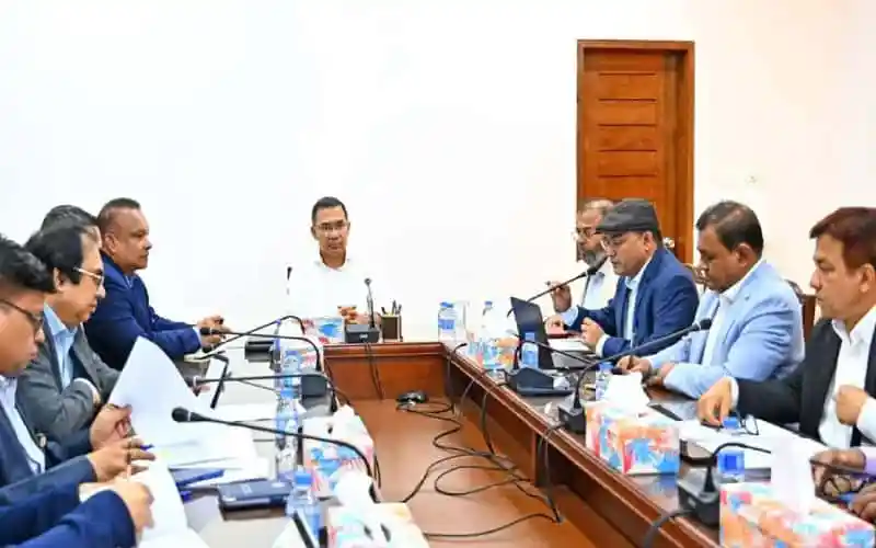 প্রধানমন্ত্রীর কার্বন নিঃসরণ কমানোর বৈঠক. Channel i News - চ্যানেল আই নিউজ