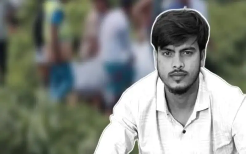 শিশুদের জন্য ট্রেনের পাশে খেলাধুলা ও আড্ডা, ব্যস্ত পরিবেশ. Channel i News - চ্যানেল আই নিউজ