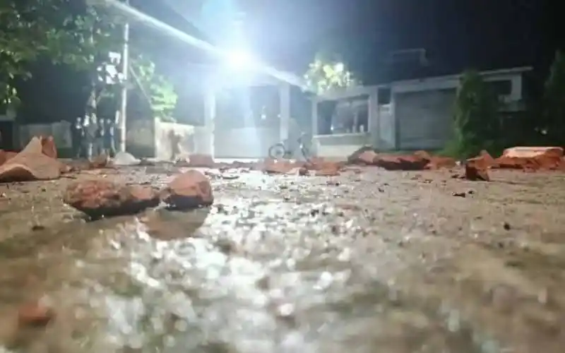 ভাসানী বিজ্ঞান ও প্রযুক্তি বিশ্ববিদ্যালয়ে সংঘর্ষের পর ধ্বংসপ্রাপ্ত এলাকা. Channel i News - চ্যানেল আই নিউজ