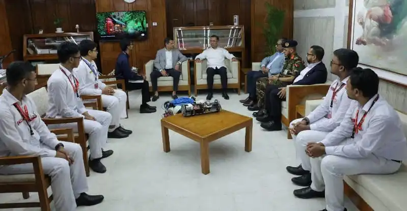 প্রধানমন্ত্রীর সঙ্গে শিক্ষার্থীদের আলোচনা, রোবোসাব ২০২৬. Channel i News - চ্যানেল আই নিউজ