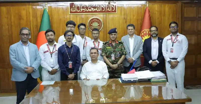 প্রধানমন্ত্রীর সঙ্গে রোবোসাব ২০২৬ শিক্ষার্থীদের মতবিনিময়. Channel i News - চ্যানেল আই নিউজ