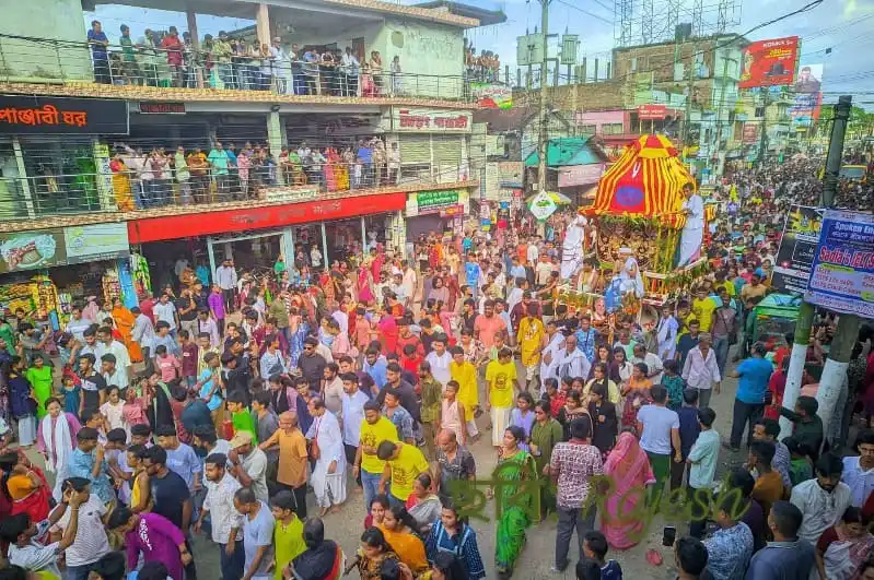 শ্রীমঙ্গলে রথের মেলায় ব্যাপক জনসমাগম ও রথযাত্রা উৎসব।. Channel i News - চ্যানেল আই নিউজ