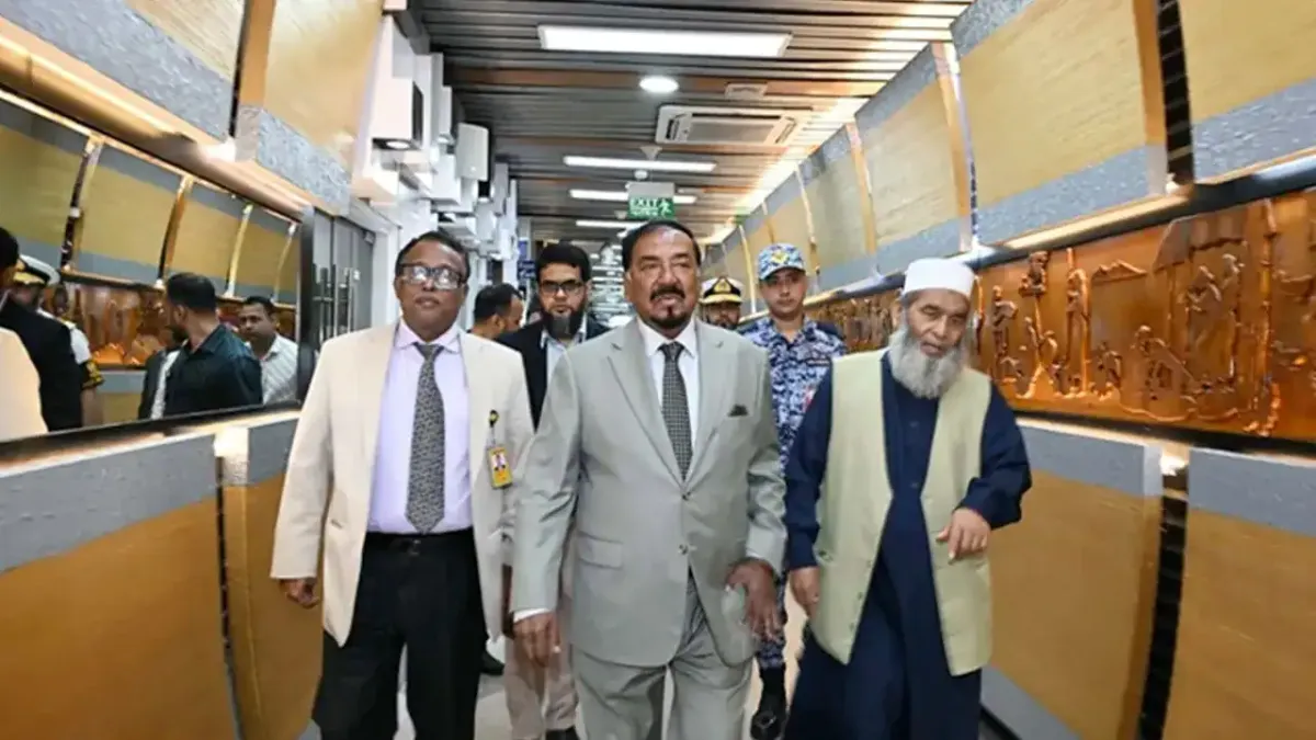 খামেনির জানাজায় অংশ নিতে ইরানের পথে স্পিকার, বাংলাদেশি প্রতিনিধি. Channel i News - চ্যানেল আই নিউজ