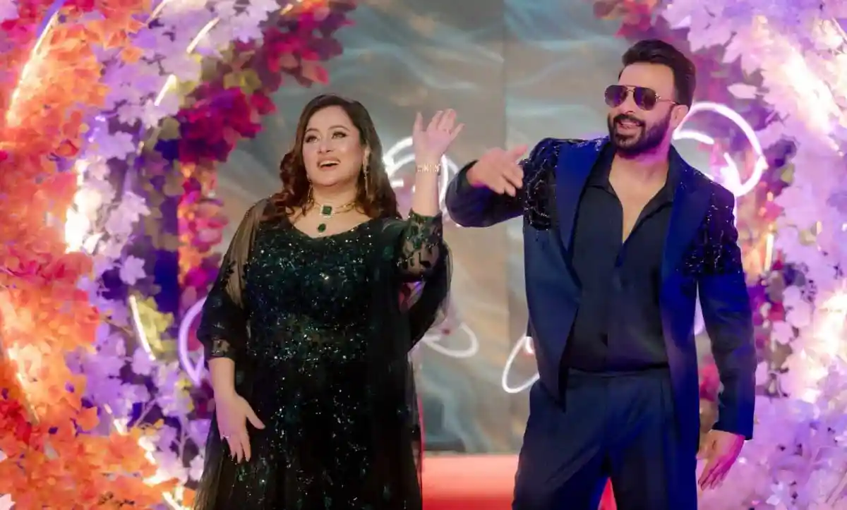 শাকিব ও পূর্ণিমা প্রেমের অনুষ্ঠানে আনন্দিত ও হাস্যোজ্জ্বল. Channel i News - চ্যানেল আই নিউজ