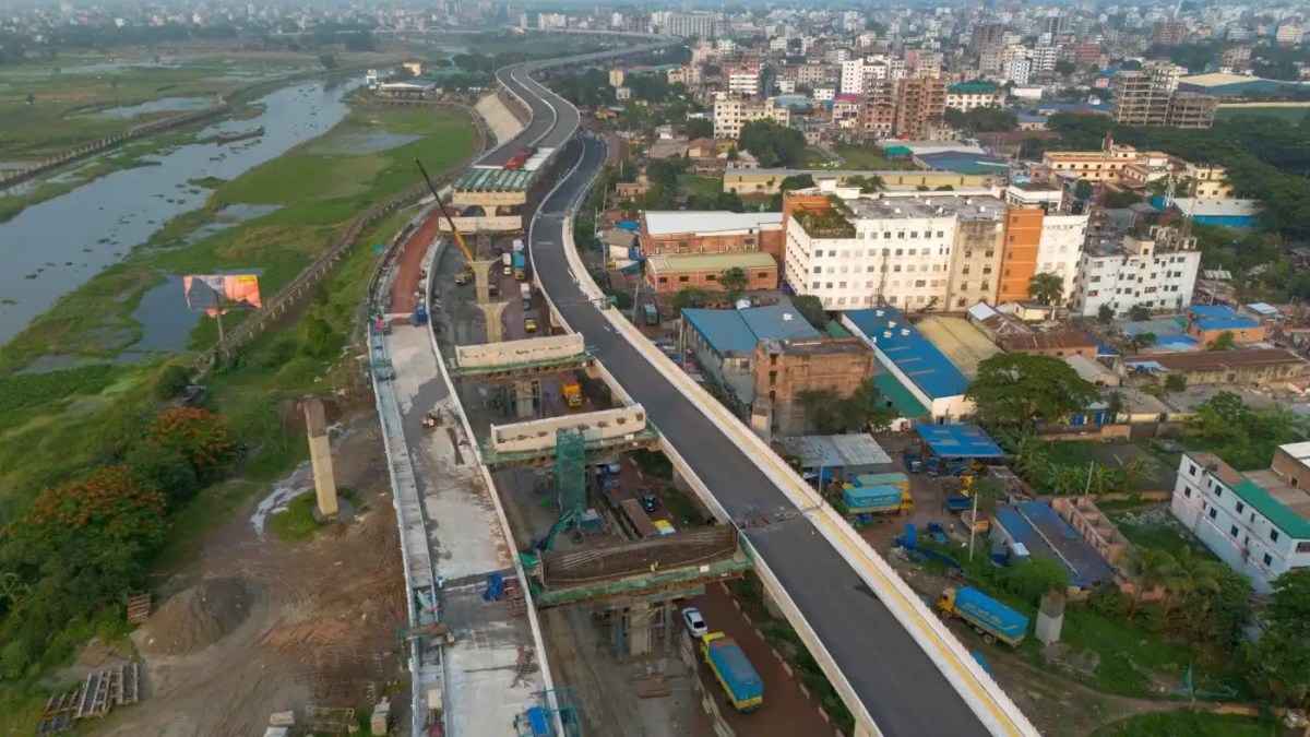 আশুলিয়া এক্সপ্রেসওয়ের নির্মাণ কাজের দৃশ্য, দ্রুতগতির উন্নয়ন. Channel i News - চ্যানেল আই নিউজ