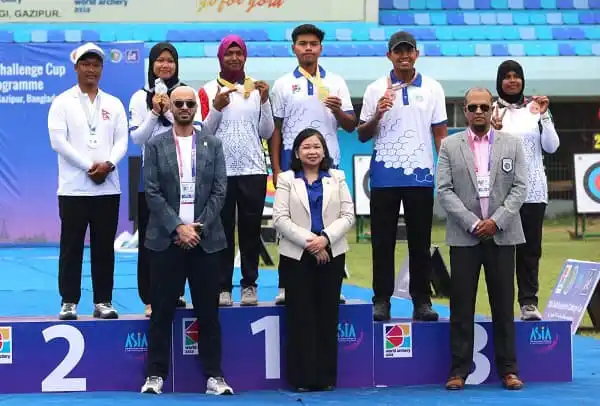 বাংলাদেশি আর্চাররা প্রেসিডেন্ট’স কাপের পুরস্কার গ্রহণ করছেন. Channel i News - চ্যানেল আই নিউজ