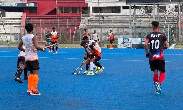 বাংলাদেশ হকির খেলোয়াড়রা প্রশিক্ষণে অংশগ্রহণ করছে।. Channel i News - চ্যানেল আই নিউজ