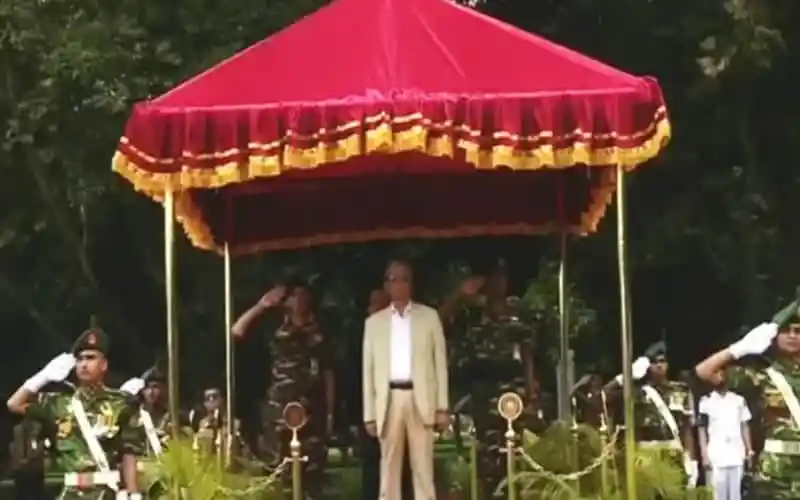 বঙ্গভবনে প্রথম কর্মদিবসের আনুষ্ঠানিকতা, রাষ্ট্রপতি মির্জা ফখরুল উপস্থিত. Channel i News - চ্যানেল আই নিউজ