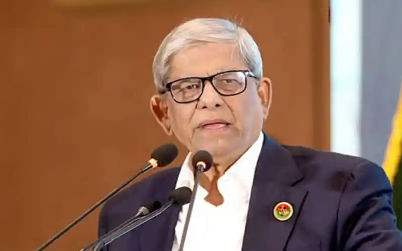 বাংলাদেশের রাষ্ট্রপতি নির্বাচন নিয়ে মির্জা ফখরুল ইসলাম বক্তৃতা দিচ্ছেন. Channel i News - চ্যানেল আই নিউজ