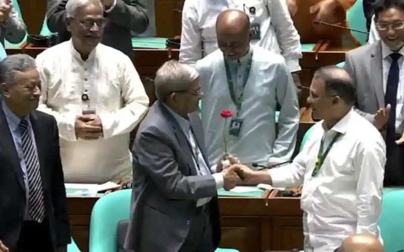 প্রধানমন্ত্রী ও রাষ্ট্রপতির মধ্যে শুভেচ্ছা বিনিময়, বাংলাদেশ. Channel i News - চ্যানেল আই নিউজ