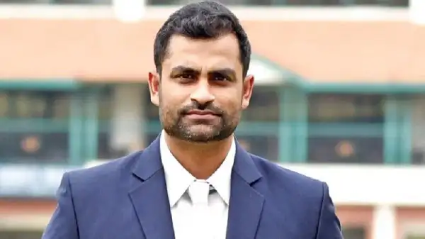 বাংলাদেশি ক্রিকেটার তামিম ইকবাল সংবাদ সম্মেলনে কথা বলছেন।. Channel i News - চ্যানেল আই নিউজ
