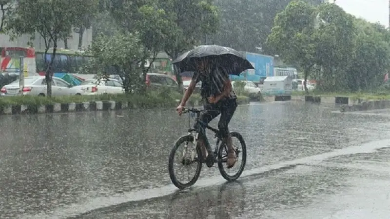 আগামী ২ দিন ভারী বর্ষণের সম্ভাবনা