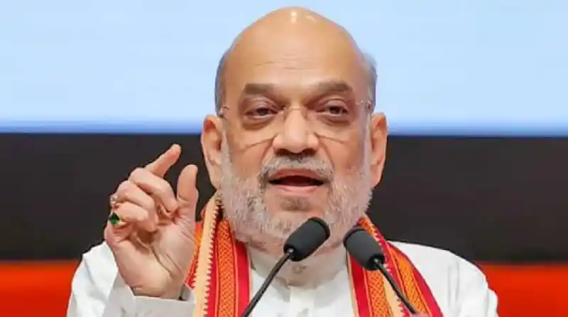 ভারতের স্বরাষ্ট্রমন্ত্রী অমিত শাহ বক্তৃতা দিচ্ছেন. Channel i News - চ্যানেল আই নিউজ