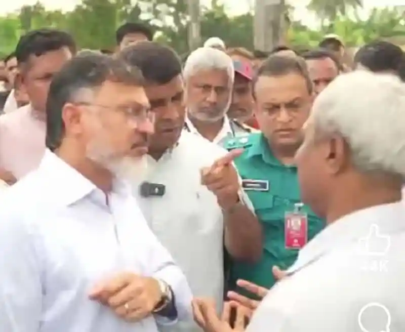 উত্তরখানে পরিচ্ছন্নতা কার্যক্রমের সময় সংঘর্ষে আহত ১৫. Channel i News - চ্যানেল আই নিউজ