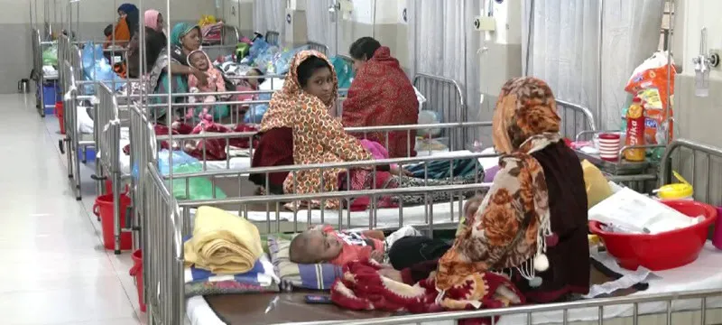 অসুস্থ রোগীদের জন্য হাসপাতালের বিছানা ও চিকিৎসা সরঞ্জাম. Channel i News - চ্যানেল আই নিউজ