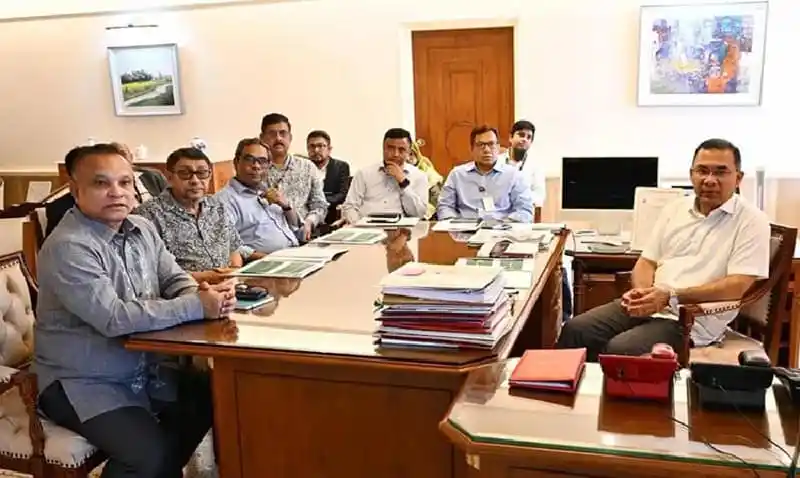 বাংলাদেশের স্বাস্থ্য ও প্রযুক্তি কর্মকর্তাদের বৈঠক।. Channel i News - চ্যানেল আই নিউজ