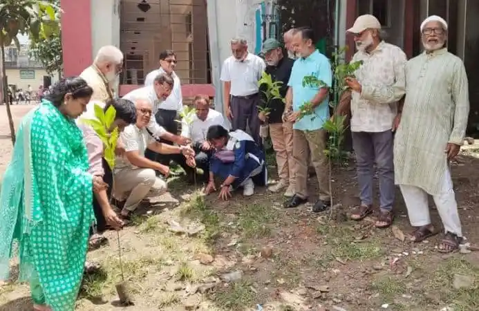 ময়মনসিংহে গাছের চারা রোপণ ও পরিবেশ রক্ষার উদ্যোগ. Channel i News - চ্যানেল আই নিউজ