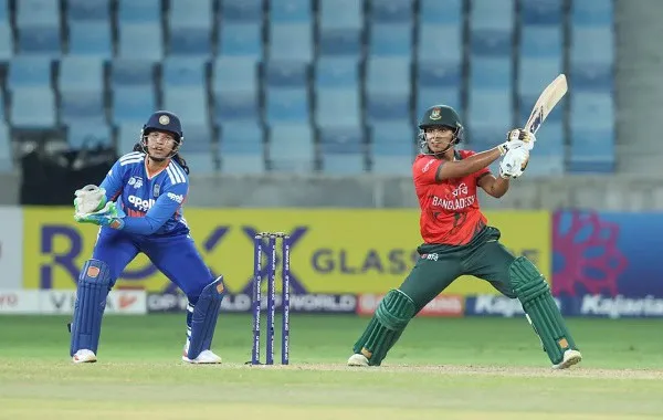 ভারতকে হারিয়ে ফাইনালে যাওয়া হল না বাংলাদেশের