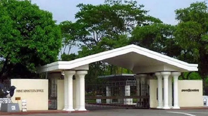 দুর্গাপূজায় ছুটি একদিন বেড়ে টানা পাঁচ দিনের ছুটি, অনুদানও বাড়ালেন প্রধানমন্ত্রী