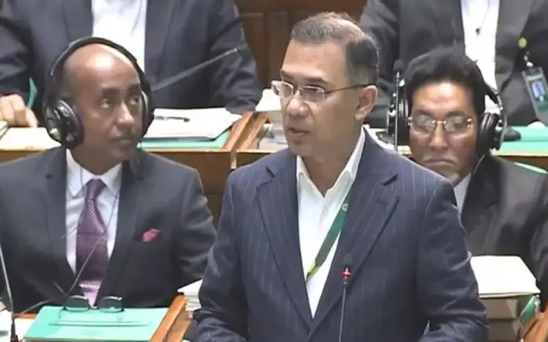 জ্বালানি সংকট মোকাবিলায় এলএনজি আমদানি বাড়ানোর উদ্যোগ নেওয়া হয়েছে: প্রধানমন্ত্রী